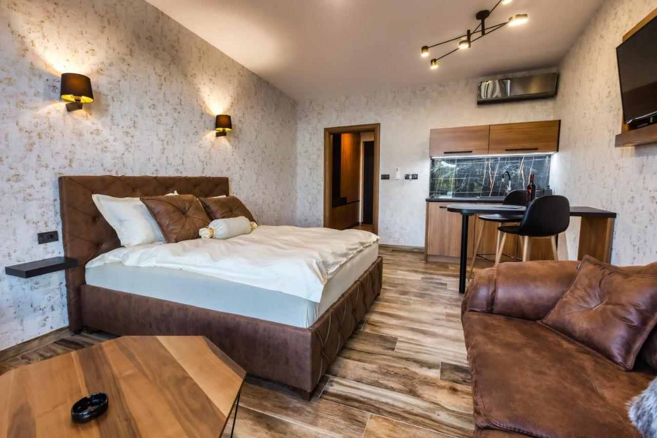 Apartmani Tiske Noci Bečej エクステリア 写真